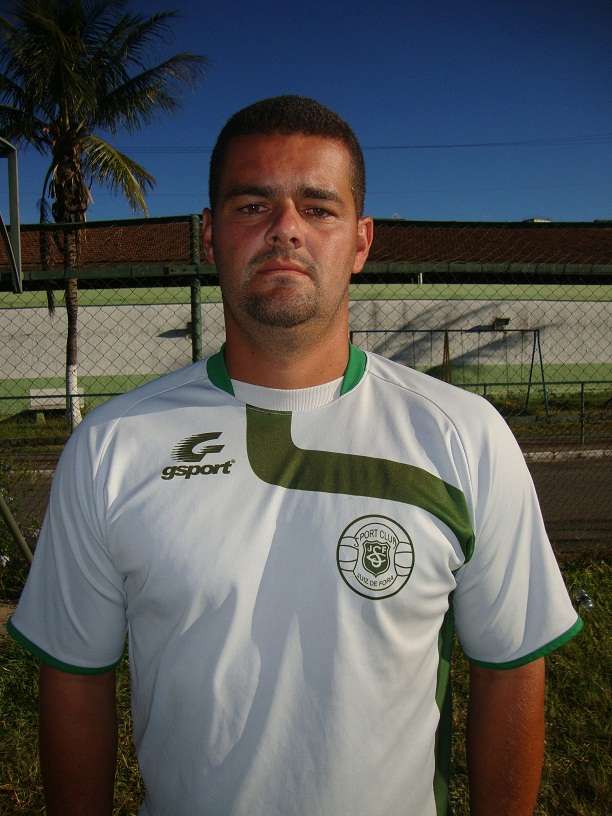Read more about the article Rafael Novaes comanda júnior do Sport