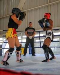 Bárbara Rocha, a Leoa Chakuriki, disputa Sul-Americano de Kickboxing