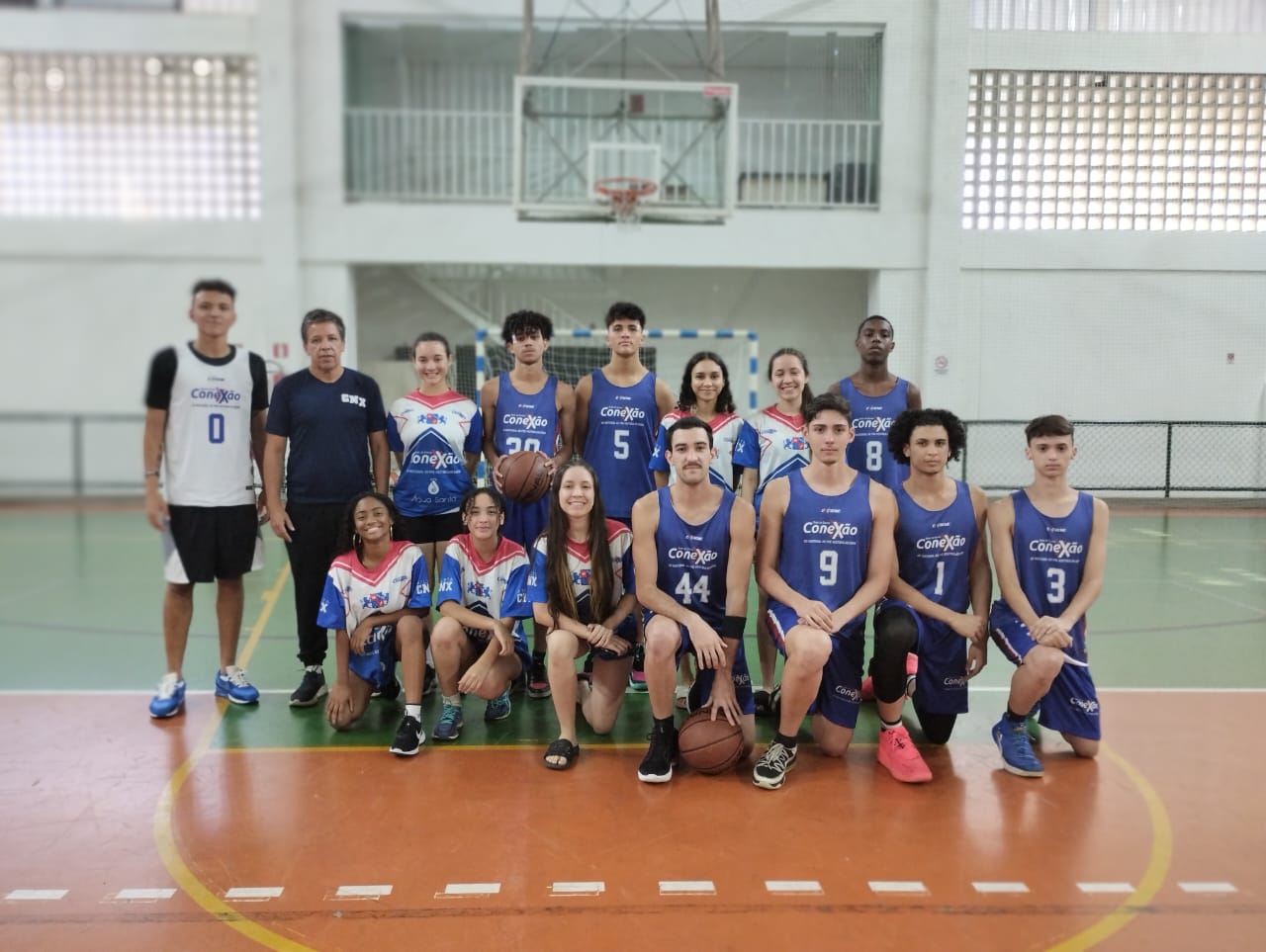 Read more about the article Toque nos Intercolegiais: Conexão brilha no basquete juvenil